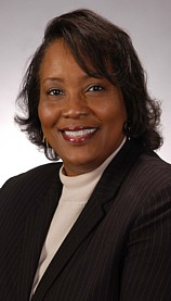 Esther L Hammond
